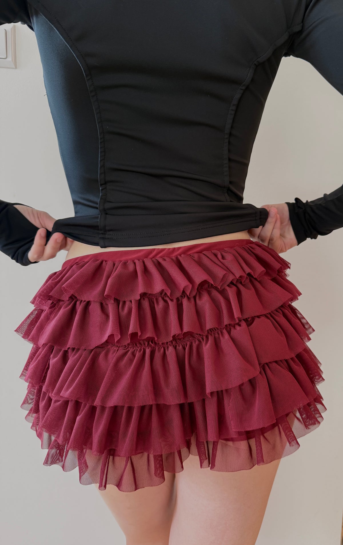 Seiren Shorts bordowe